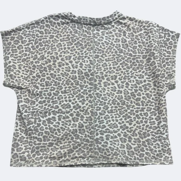 NWOT Calme Shirt Women Medium Tan Leopard Animal Print Boxy Cropped Cotton Blend - Picture 2 of 7
